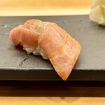 鮨 箕輪 - 本鮪の大トロ 