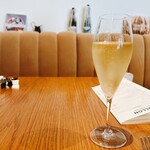 VOLLON - あれ？どこいった