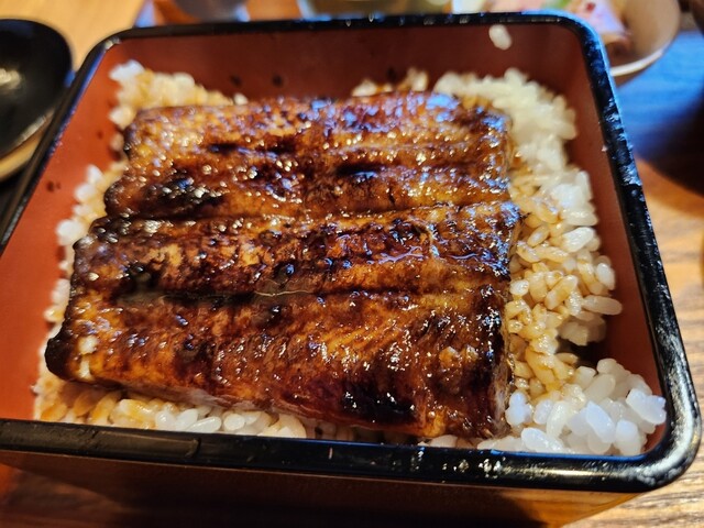 Sumibiyaki Unakago photo 3