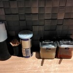 ラーメン 野良裏家 - 卓上味変調味料