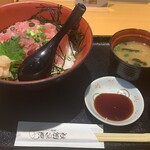 海仙道楽 - まぐろすき身丼¥1100