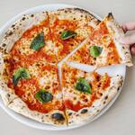 b Kitchen - マルゲリータ