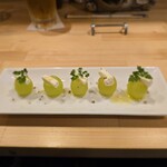 カジュアルフレンチBar 7FUKU - シャインマスカットとチーズ