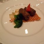 故宮 - ふかひれとたらば蟹の牛肉巻きと季節野菜のXOソース炒め