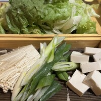 しゃぶしゃぶ・創作料理居酒屋 豚吟 栄店 - 