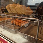 カジュアルフレンチBar 7FUKU - 何か選んでます