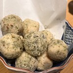 吟醸マグロ - 里芋の海苔塩からあげ