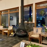 いわない温泉高島旅館 - 暖炉がいい感じ
