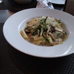 ラ ビストリア - 牡蠣と長ネギのクリームソース（パッパルデッレ）