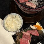 焼肉はうす たられば - 