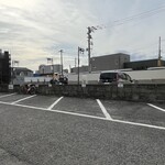 JUNK FACTORY - 駐車場
