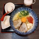 茉莉花 - 博多明太バターかまたま(レンゲ飯付き・チャーシュートッピング)