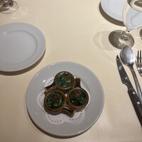 マンジャーモ - 