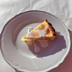 タベルナ ロンディーノ - 洋ナシのクラフティ