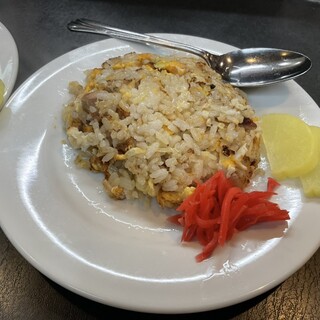 三吉屋 信濃町店_1