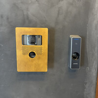 和牛中國菜 熊ノ花レ - インターホンで入店