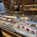 ル・パティシエ ヨコヤマ - 