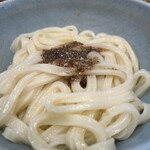 手打ちうどん 上を向いて - このイリコオイルに相当手間がかかるそう