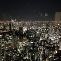 ザ タヴァン グリル＆ラウンジ - 