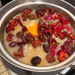 月世界 - 薬膳麻辣火鍋