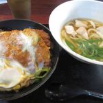 善 - 欲張り定食(990円)