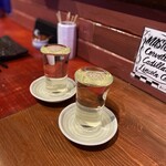 焼き鳥アポロ - ほんのり優しい黄色の色味もいいね。