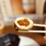 岐州 - 半熟煮たまご断面