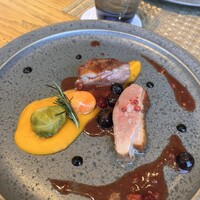 MIDO RESTAURANT PIC NIKA - 