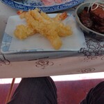 ヤマタくん - 海老天ぷら３尾は箸休めには持って来い