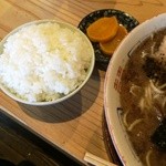  御飯（100円）