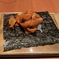 SUSHI TOKYO TEN、 横浜店 - バフンウニ