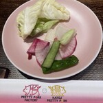 PRETTY PORK FACTORY & KATSUプリポー - 
