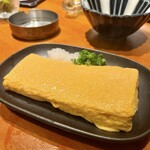 お魚スタンドゆうじ - だし巻き 480円