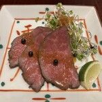 和牛小皿 しんうち - 【真打コース】
      強　肴：ローストビーフ　妻野菜　酢橘