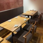 酒喰およべ - テーブル席