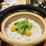 日本料理 晴山 - しらすと和歌山の生からすみのご飯
