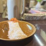 けらら - ビーフカレー+納豆と挽肉