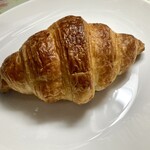 BAKE STAND - クロワッサン340円