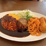 とっとっと - ミックストルコライス1800円！