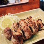 ひがしの - とりニンニク串　450円　