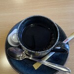 八島 - セットのコーヒー