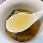 松石 - 山形県のなめこ・たもぎだけ、宮城県のつぶ貝を使ったスープ