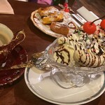 不純喫茶 アルテミス - 濃いめのコーヒーとの相性もよし。