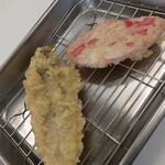 天麩羅処 ひらお - アジ　紅生姜