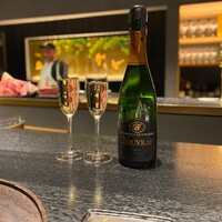 #肉といえば松田 奈良本店 - スパークリング
                      → AOC Vouvray Fines Bulles Brut Millesimes（フランス）