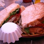 クアアイナ なんばパークス店 - B.L.Tサンドセット　テラスにて