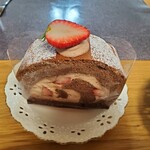 ラ クローネ - チョコいちごロール
