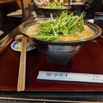 一二三屋 - 丼の大きさよ。