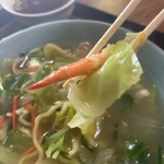 ともべ食堂 - 具材がザクザク、麺が見つからない