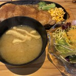 大衆串自慢 ベッコウマン - 厚切りポークソテー定食